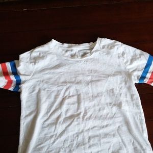 Girls tshirt